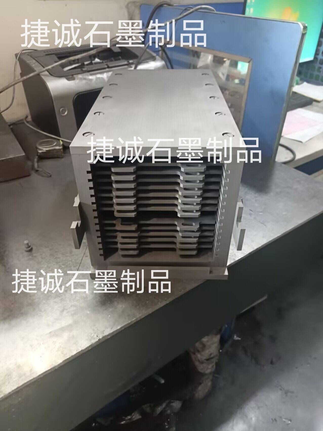 粉末冶金爐，粉末冶金爐石墨件，真空燒結(jié)爐，精密石墨件，粉末冶金爐石墨件加工，粉末冶金爐石墨配件，真空爐，粉末冶金爐生產(chǎn)廠家，粉末冶金爐石墨件加工廠