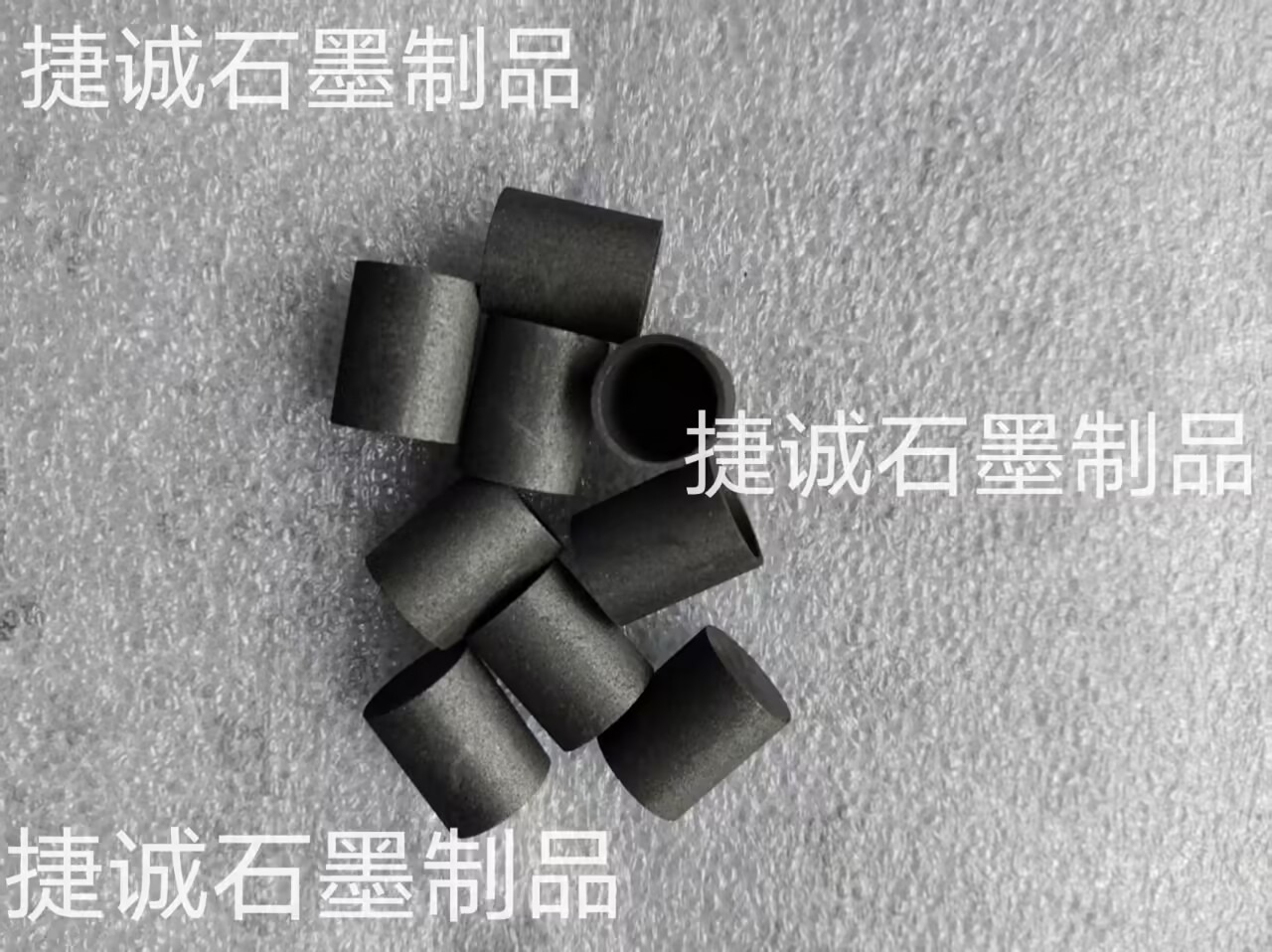 石墨坩堝,分析儀器石墨坩堝，石墨匣缽坩堝，石墨坩堝加工，高純石墨坩堝，等靜壓石墨坩堝，高純石墨坩堝加工廠，石墨坩堝加工廠，石墨坩堝生產(chǎn)廠家